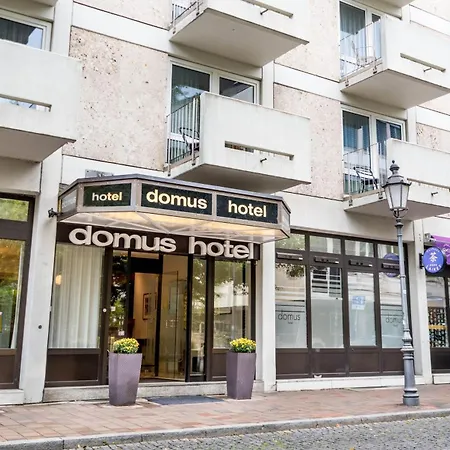 Domus 3* Münih