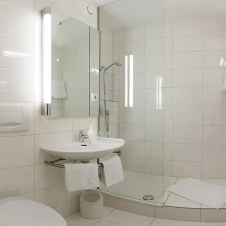 Domus Otel 3*